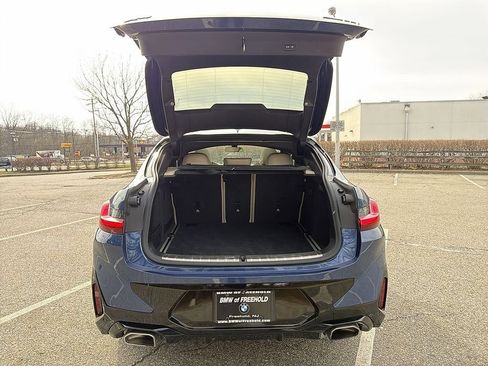 Used 2022 BMW X4 xDrive30i w/ M Sport Package 2 AWD/4WD image 27