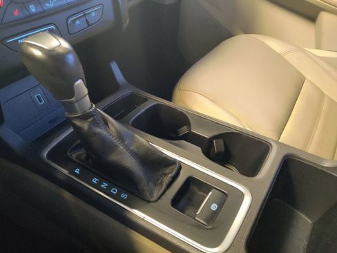 Used 2017 Ford Escape Titanium FWD image 26