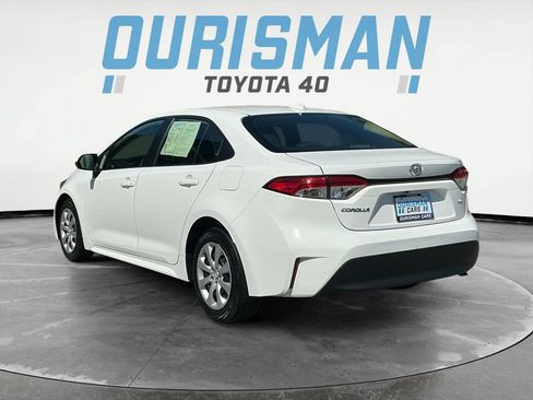 Used 2023 Toyota Corolla LE FWD image 5