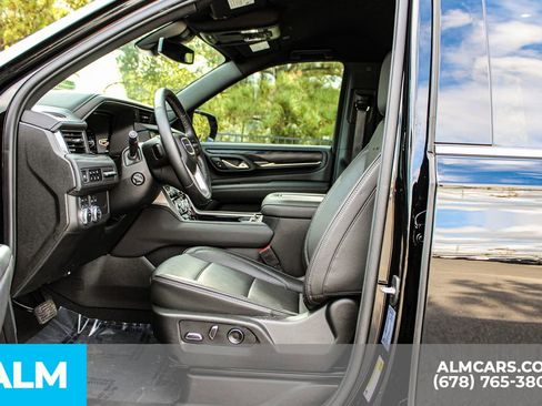 Used 2024 GMC Yukon Denali image 17