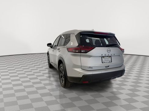Certified 2025 Nissan Rogue SV w/ SV Premium Package image 9