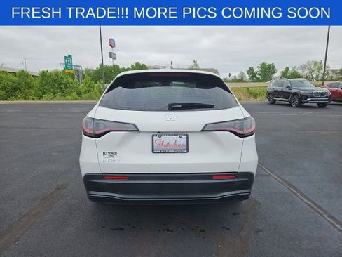 Certified 2023 Honda HR-V LX image 4