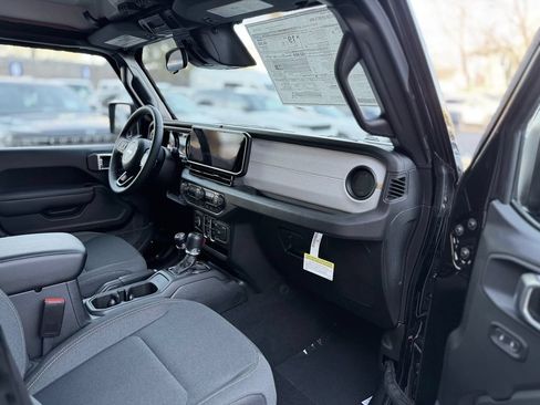 New 2026 Jeep Gladiator Sport AWD/4WD image 8