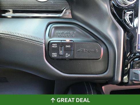 Used 2022 RAM 2500 Limited AWD/4WD image 29