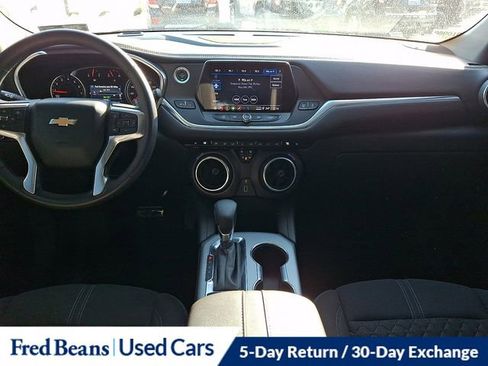 Used 2022 Chevrolet Blazer LT image 17