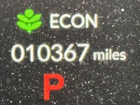 Used 2025 Honda HR-V LX image 13