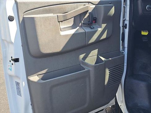 Used 2023 GMC Savana 2500 w/ Driver Convenience Package RWD image 11