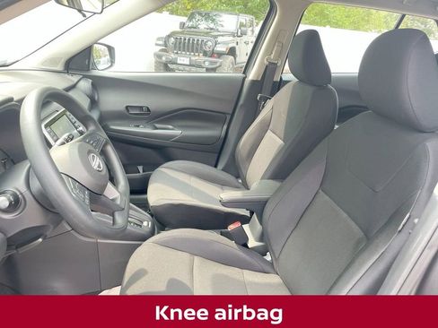 New 2025 Nissan Kicks Play S image 22