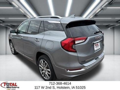 Certified 2024 GMC Terrain Denali w/ Denali Premium Package AWD/4WD image 6