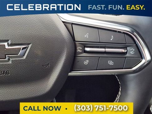 Used 2025 Chevrolet Traverse LT w/ Midnight/Sport Edition image 21