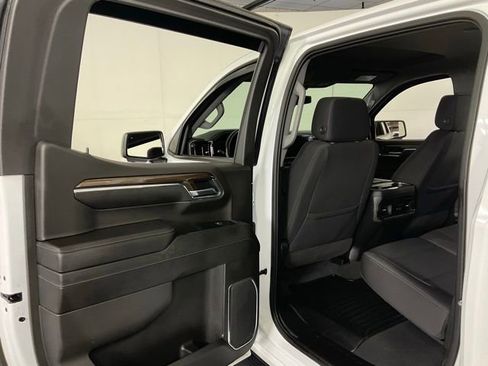 Used 2023 Chevrolet Silverado 1500 RST w/ Convenience Package II AWD/4WD image 32