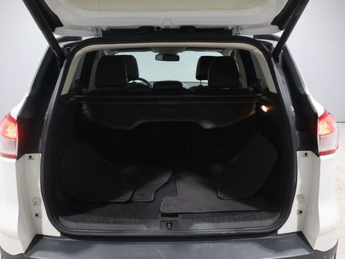 Used 2015 Ford Escape Titanium w/ Canadian Touring Package image 4