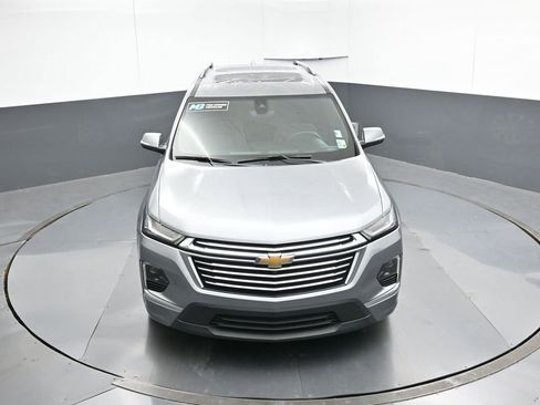 Used 2023 Chevrolet Traverse Premier image 55