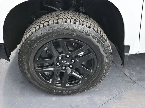 New 2026 Chevrolet Silverado 1500 LT Trail Boss w/ Safety Package AWD/4WD image 17