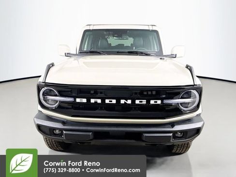 New 2026 Ford Bronco Outer Banks AWD/4WD image 2