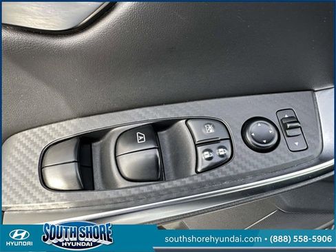 Used 2022 Nissan Sentra SR image 19