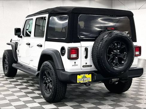 Used 2020 Jeep Wrangler Unlimited Sport AWD/4WD image 2