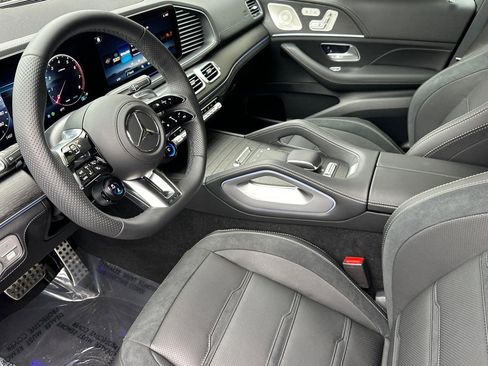 New 2026 Mercedes-Benz GLE 53 AMG 4MATIC Coupe image 4