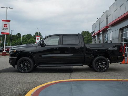 New 2026 RAM 1500 Laramie AWD/4WD image 4