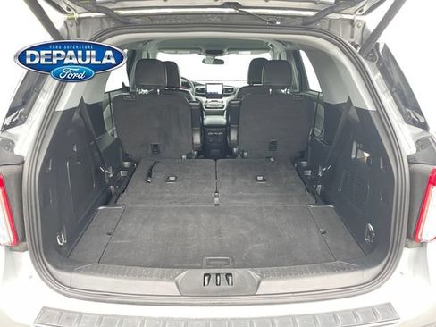 Used 2023 Ford Explorer XLT w/ Equipment Group 202A AWD/4WD image 6