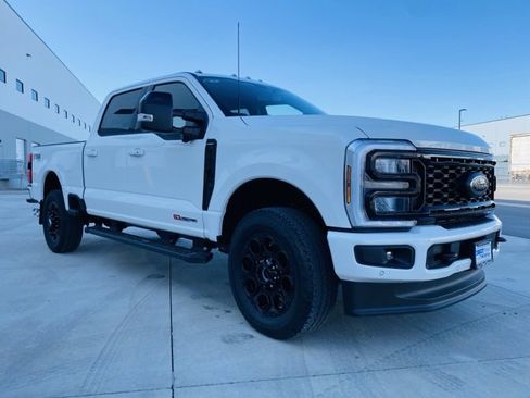 New 2026 Ford F350 Lariat w/ Black Appearance Package image 3