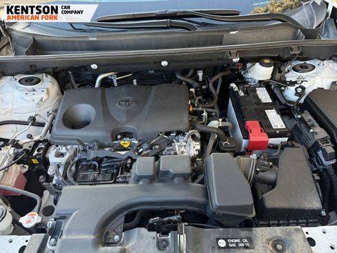 Used 2025 Toyota RAV4 XLE image 36
