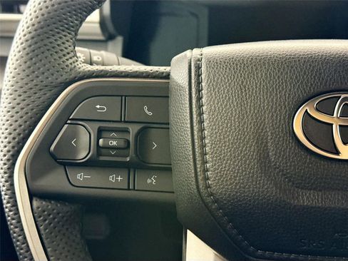 New 2026 Toyota Tacoma SR5 image 18