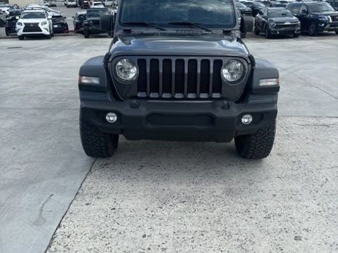 Used 2019 Jeep Wrangler Unlimited Sport S image 14