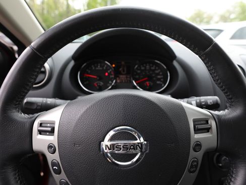 Used 2011 Nissan Rogue SV w/ SL Pkg AWD/4WD image 25