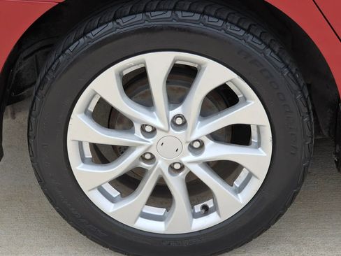 Used 2017 Nissan Sentra SV w/ Driver's Assist Package image 33