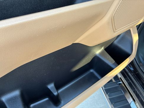 Used 2022 Ford F150 XLT image 27