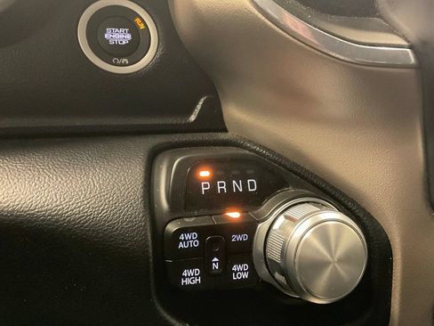 Used 2022 RAM 1500 Laramie AWD/4WD image 21