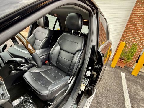 Used 2013 Mercedes-Benz ML 350 4MATIC w/ Premium 1 Pkg image 35