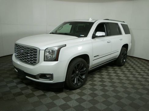 Used 2020 GMC Yukon Denali w/ Denali Ultimate Package image 7
