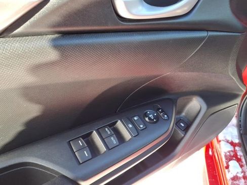 Used 2020 Honda Civic LX image 11