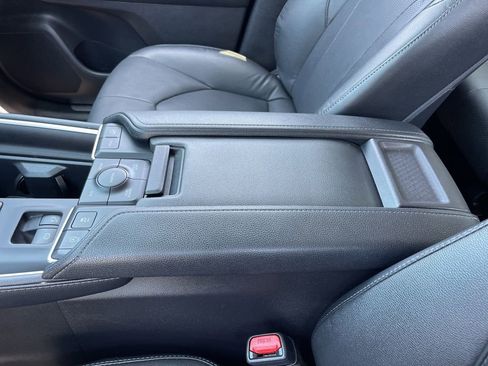 Used 2024 Toyota Grand Highlander Limited image 13