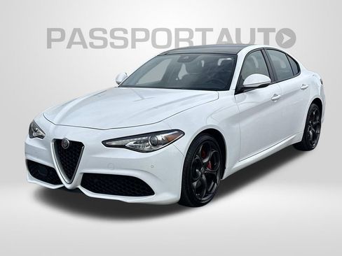 Used 2018 Alfa Romeo Giulia Ti Sport w/ Quick Order Package 22S Sport image 1