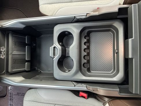 New 2026 RAM 2500 Laramie AWD/4WD image 27