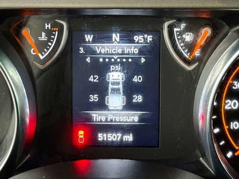 Used 2021 Jeep Gladiator Sport w/ Trailer Tow Package AWD/4WD image 12