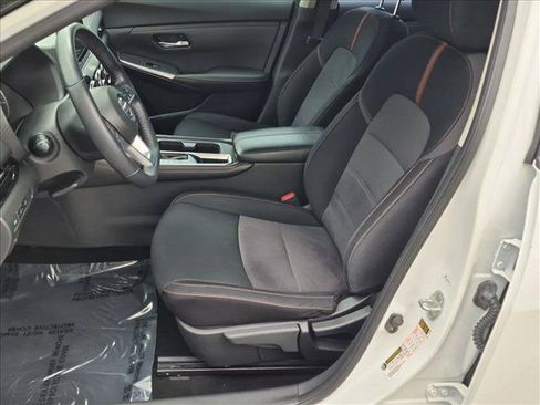 Used 2021 Nissan Sentra SR FWD image 15