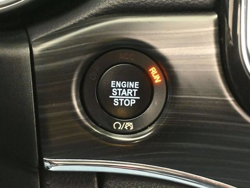Used 2021 Jeep Grand Cherokee Limited RWD image 29