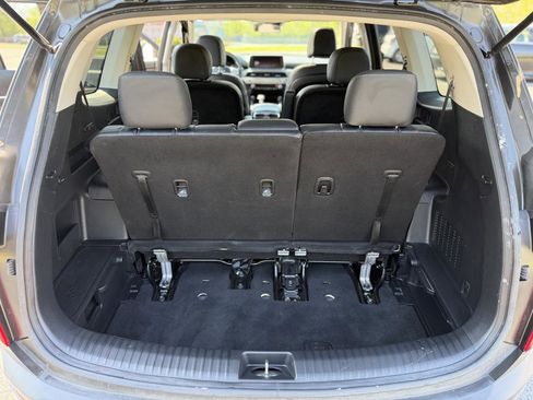 Used 2022 Kia Telluride S image 17