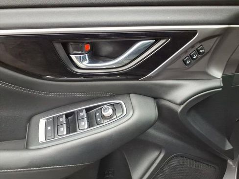 Used 2024 Subaru Outback Limited image 28