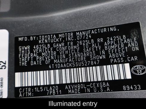 Used 2025 Toyota Camry XLE image 21