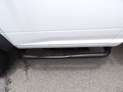 Used 2022 RAM 4500 Tradesman RWD image 36