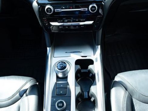 Used 2023 Ford Explorer Platinum w/ Technology Package image 26