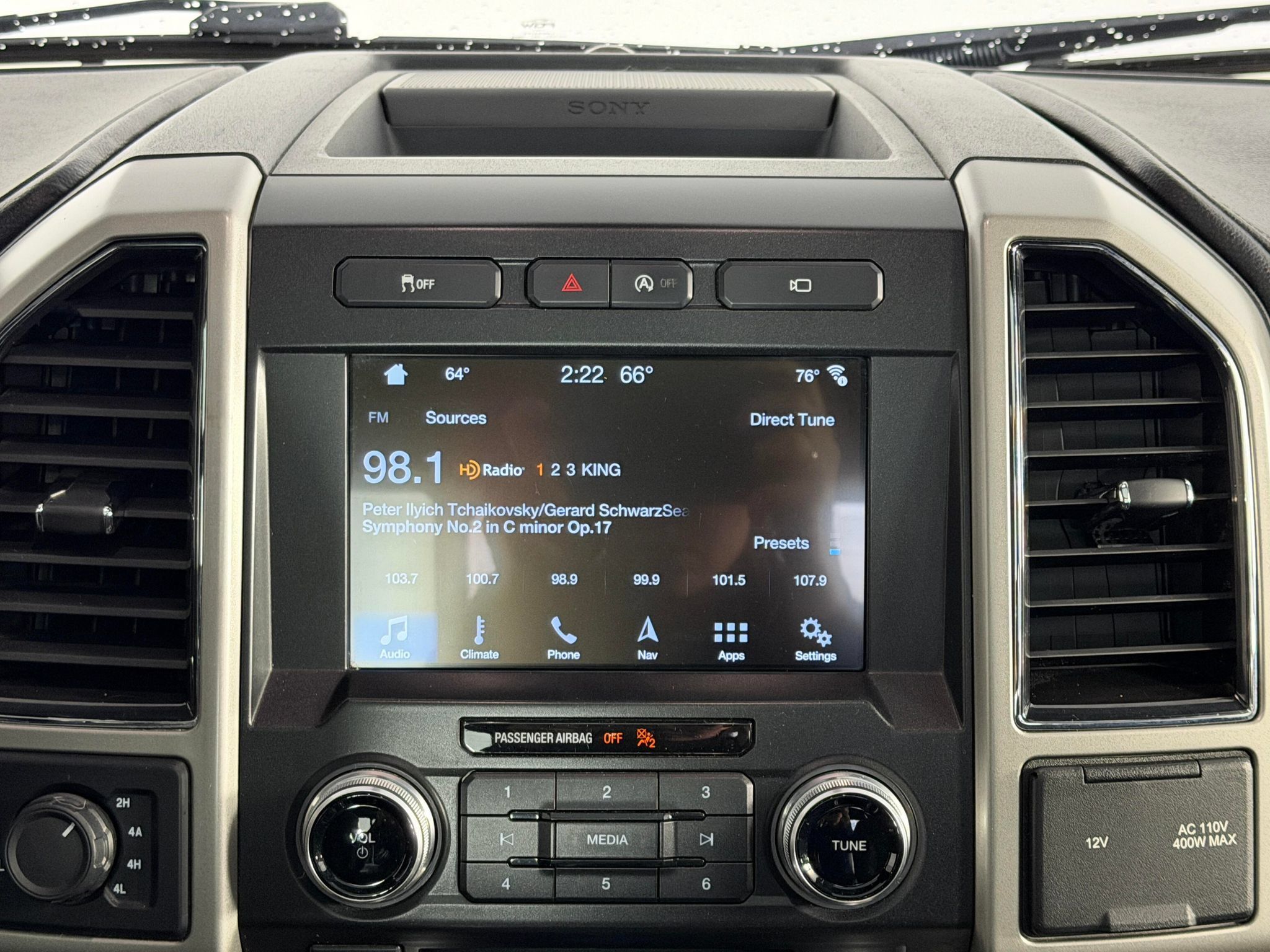 Used 2017 Ford F150 Lariat w/ Equipment Group 502A Luxury AWD/4WD image 34