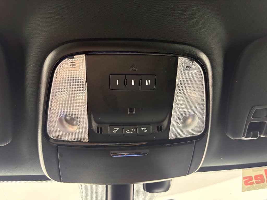 Used 2025 Dodge Durango GT w/ Blacktop Package RWD image 29