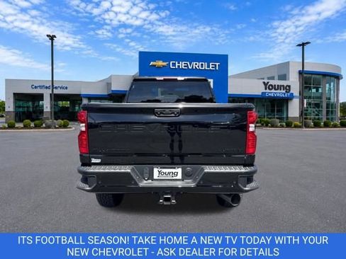 New 2026 Chevrolet Silverado 2500 Custom w/ Custom Value Package AWD/4WD image 6