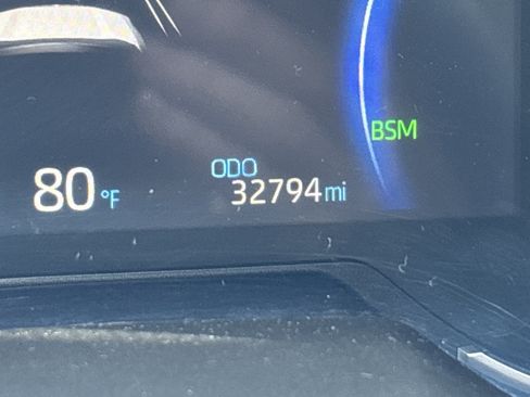 Used 2020 Toyota RAV4 XLE Premium w/ All Weather Liner Package AWD/4WD image 20